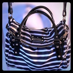 Kate Spade - black&white handbag. Cross body strap